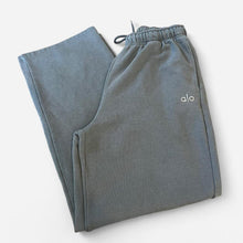 Load image into Gallery viewer, Alo accolade hoodie and sweats set