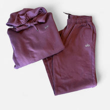 Load image into Gallery viewer, Alo accolade hoodie and sweats set