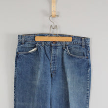 Load image into Gallery viewer, Vintage rare orange tab Levi’s
