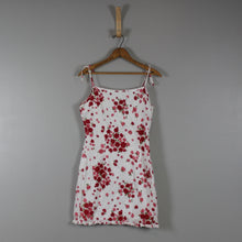 Load image into Gallery viewer, Vintage floral dress
