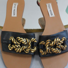 Load image into Gallery viewer, Steve Madden sandals
