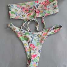 Load image into Gallery viewer, Zaful floral bikini set
