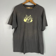 Load image into Gallery viewer, retro old bones rock t-shirt
