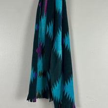 Load image into Gallery viewer, Retro fleece scarf
