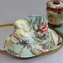 Load image into Gallery viewer, Hawaiian bucket hat
