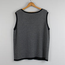 Load image into Gallery viewer, Dressbarn dressy tank
