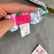 Load image into Gallery viewer, Lilly Pulitzer visor
