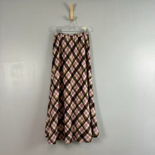 Load image into Gallery viewer, Vintage Beverley Paige skirt
