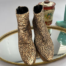 Load image into Gallery viewer, Dolce Vita cheetah booties
