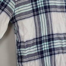 Load image into Gallery viewer, Rails plaid flannel
