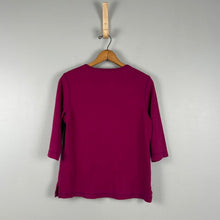 Load image into Gallery viewer, Retro Karen Scott quarter sleeve top
