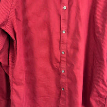 Load image into Gallery viewer, Van Heusen striped button down
