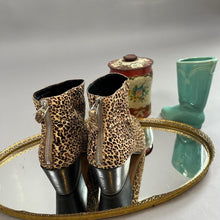 Load image into Gallery viewer, Dolce Vita cheetah booties
