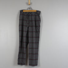 Load image into Gallery viewer, Hollister plaid trousers
