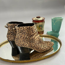 Load image into Gallery viewer, Dolce Vita cheetah booties
