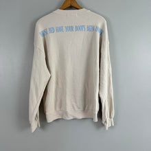 Load image into Gallery viewer, Daydreamer Shania sweatshirt
