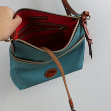 Load image into Gallery viewer, Dooney &amp; Bourke crossbody
