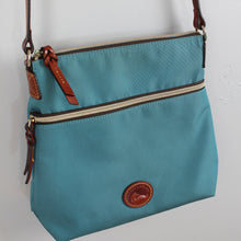 Load image into Gallery viewer, Dooney &amp; Bourke crossbody
