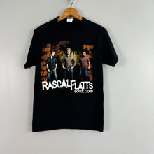 Load image into Gallery viewer, Retro Rascal Flatts t-shirt
