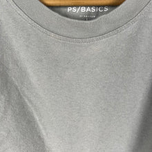 Load image into Gallery viewer, PacSun basics t-shirt
