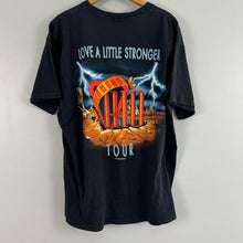 Load image into Gallery viewer, Vintage diamond rio t-shirt
