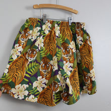 Load image into Gallery viewer, Vintage hiphanis tiger shorts
