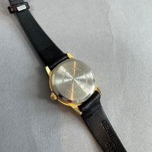 Load image into Gallery viewer, Retro ltd watch
