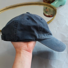 Load image into Gallery viewer, Vintage north face hat
