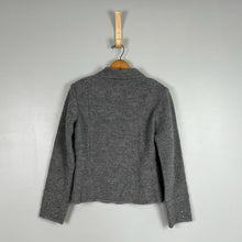 Load image into Gallery viewer, Vintage clothes by revue sweater
