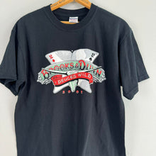 Load image into Gallery viewer, Vintage Brooks &amp; Dunn t-shirt
