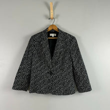 Load image into Gallery viewer, Vintage Evan-Picone blazer
