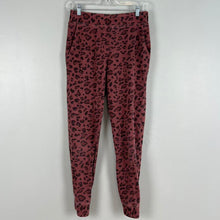 Load image into Gallery viewer, Sundry animal print joggers
