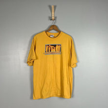 Load image into Gallery viewer, vintage Dave Matthew’s band t-shirt
