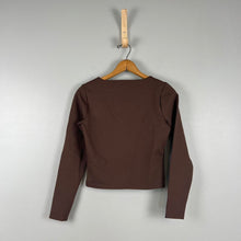 Load image into Gallery viewer, Abercrombie &amp; Fitch long sleeve
