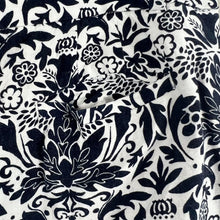 Load image into Gallery viewer, LOFT patterned pants

