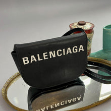 Load image into Gallery viewer, Balenciaga Ville Day leather crossbody bag
