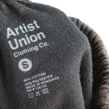 Load image into Gallery viewer, Artist union sweat shorts
