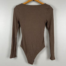 Load image into Gallery viewer, SHE + SKY long sleeve bodysuit
