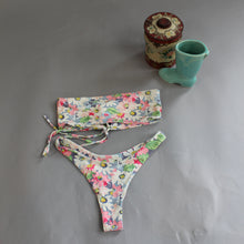 Load image into Gallery viewer, Zaful floral bikini set
