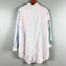 Load image into Gallery viewer, Victoria’s Secret sleep shirt
