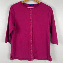 Load image into Gallery viewer, Retro Karen Scott quarter sleeve top

