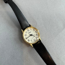 Load image into Gallery viewer, Retro ltd watch
