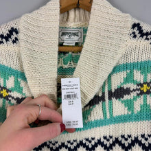 Load image into Gallery viewer, American eagle sweater
