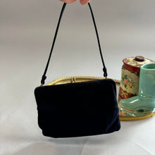 Load image into Gallery viewer, Vintage Greta Original bag
