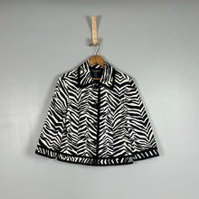 Load image into Gallery viewer, Vintage Scott Taylor jacket
