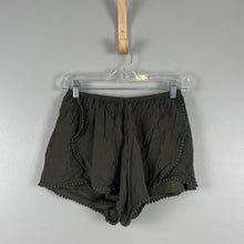 Load image into Gallery viewer, Ya Los Angeles shorts
