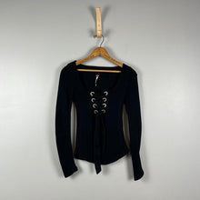 Load image into Gallery viewer, Free people looking back top
