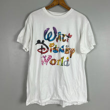 Load image into Gallery viewer, Walt Disney World t-shirt
