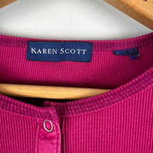 Load image into Gallery viewer, Retro Karen Scott quarter sleeve top
