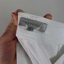 Load image into Gallery viewer, Anatomie zipper jean
